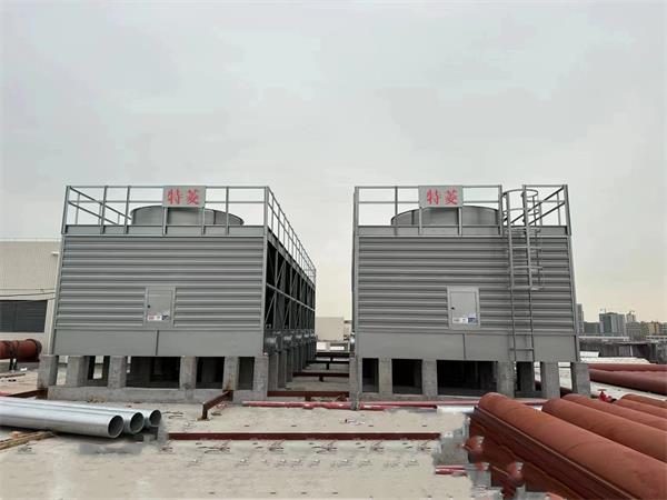 如何選擇正確的玻璃鋼冷卻塔？一份冷卻塔選型指南幫您做出選擇！